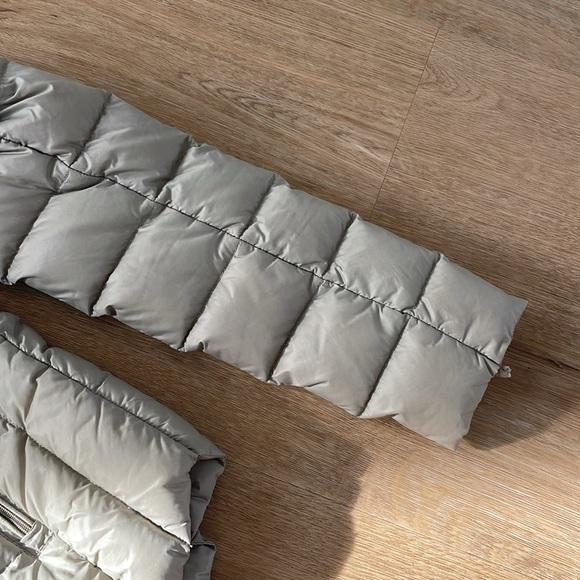 bcbgeneration ultra lightweight packable down jacket - Picture 5 of 6